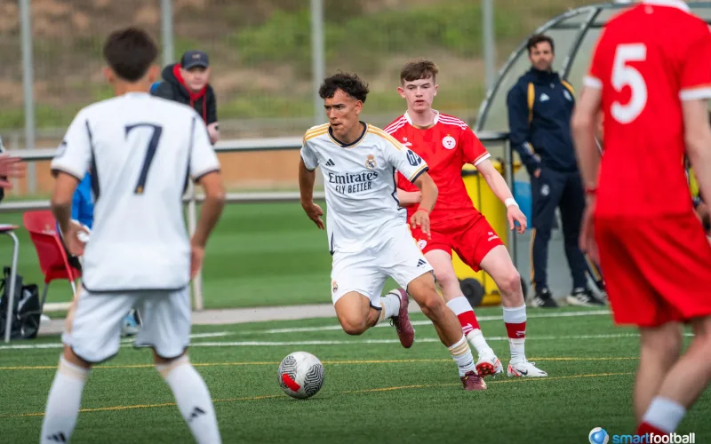 SmartFootball0436-scaled